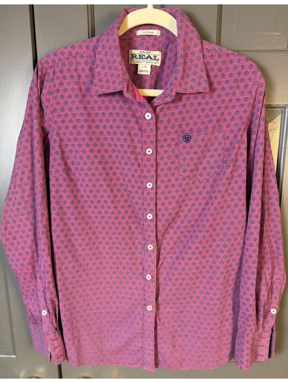 Ariat Women's Fitted Pink/Fuschia Long Sleeve Western Button-Down Shirt Sz L